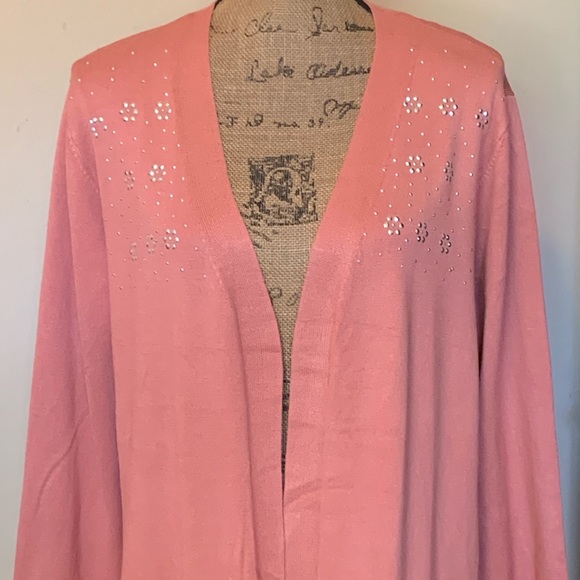 LAST ONE! HOST PICK! Very nice long cardigan-New with tag! - Picture 2 of 5
